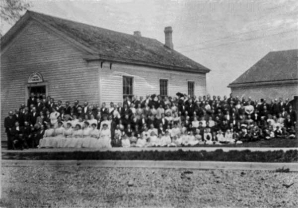 Outdoor gathering of congregation of Bethlehem Lutheran Church in West Dundee, IL from 1911